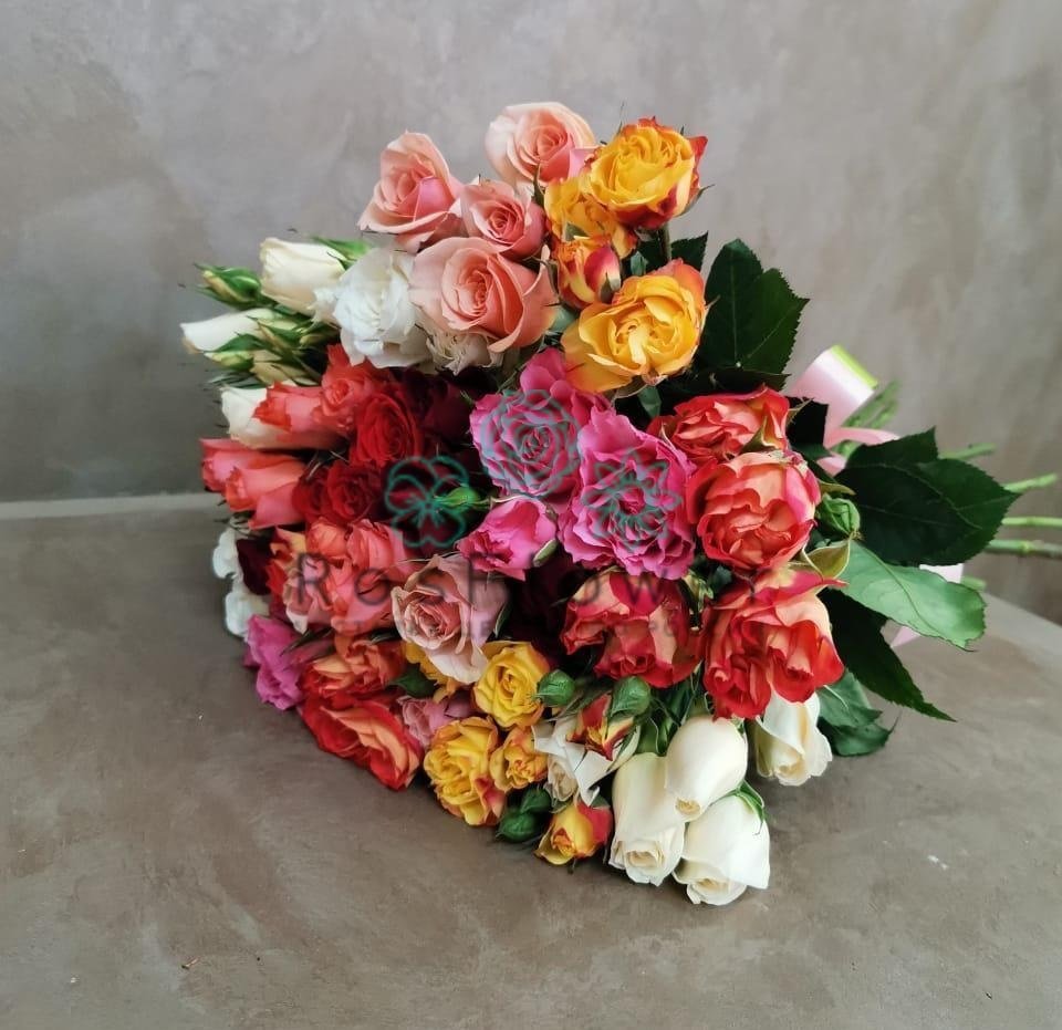 Букет цветов из: Розы в Рассвете Ростовской области