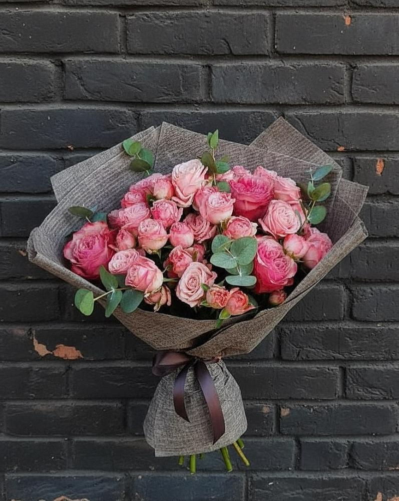 Букет цветов из: Розы в Рассвете Ростовской области