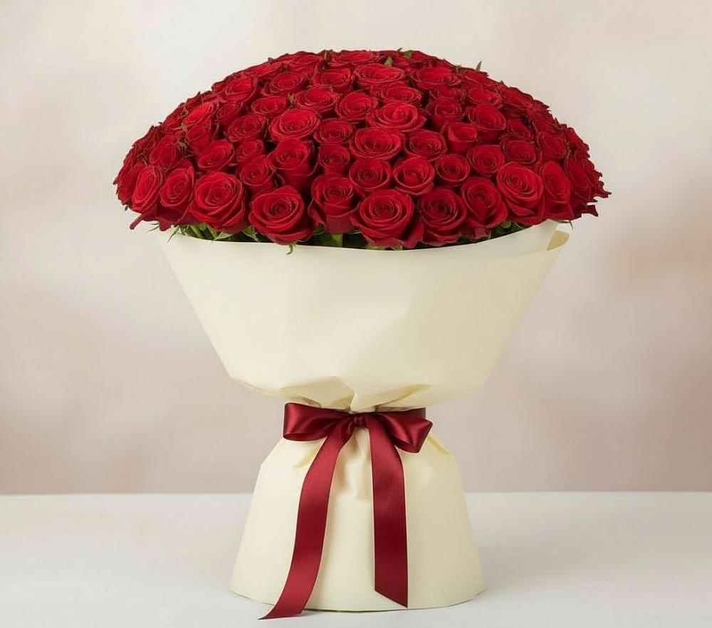 Букет 101 Красная роза Милано в Рассвете Ростовской области