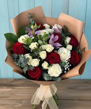 Букет цветов из:  Розы и Альстромерии #REPLACE_PRED# Рассвете Ростовской области