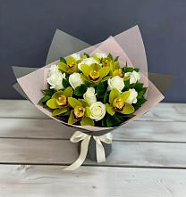 Букет цветов из:  Орхидеи и Розы #REPLACE_PRED# Рассвете Ростовской области