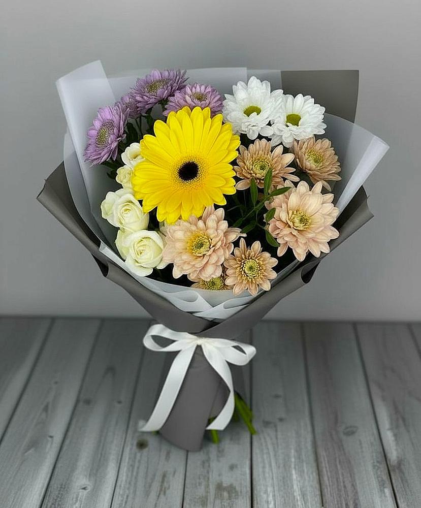 Букет цветов из: Розы, Герберы и Хризантемы в Рассвете Ростовской области