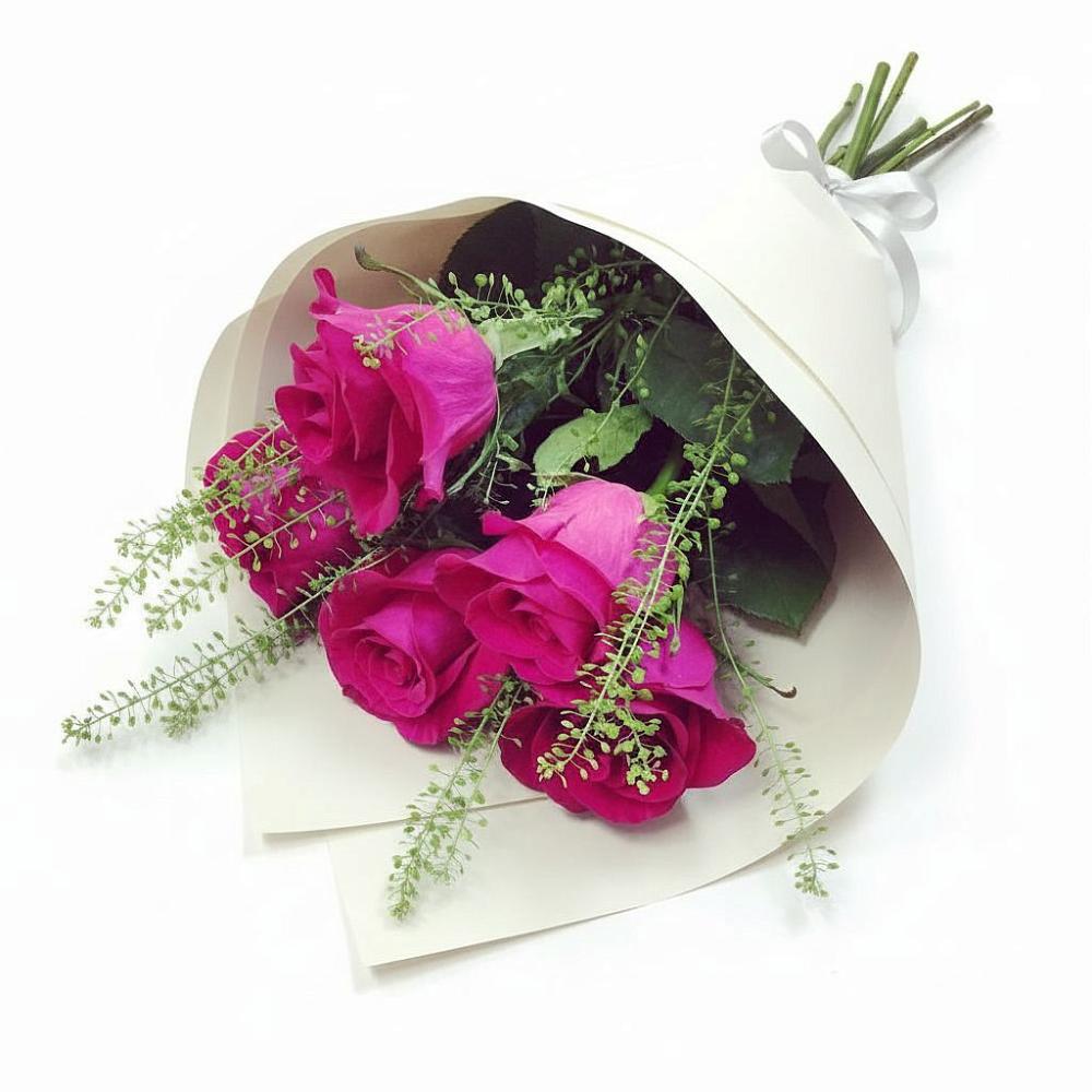 Букет цветов из: Розы в Рассвете Ростовской области