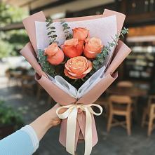 Букет цветов из:  Розы #REPLACE_PRED# Рассвете Ростовской области