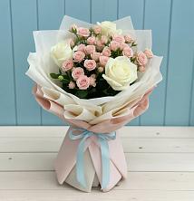 Букет цветов из:  Розы в Рассвете Ростовской области