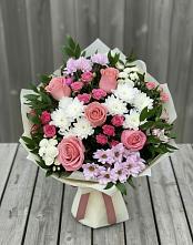 Букет цветов из:  Альстромерии, Гвоздики, Розы и Хризантемы в Рассвете Ростовской области