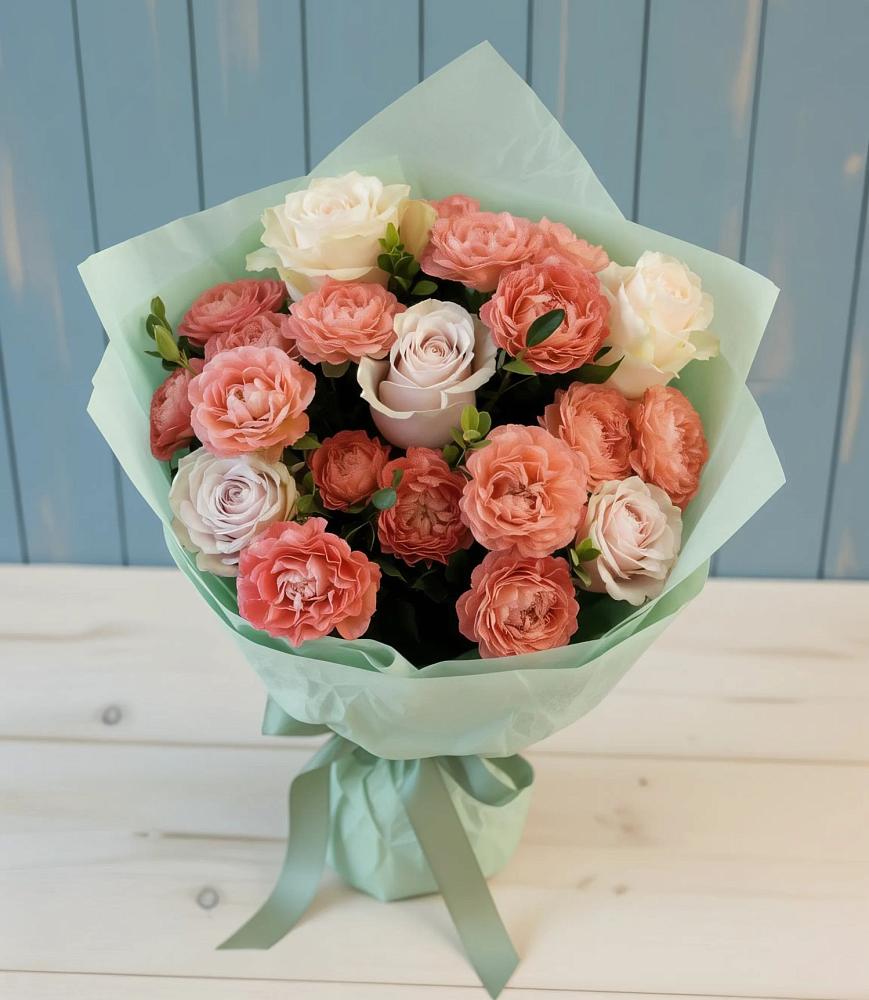 Букет цветов из: Розы в Рассвете Ростовской области