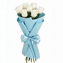 Букет 7 белых роз Проуд в Рассвете Ростовской области