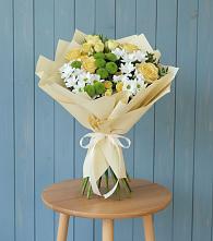 Букет цветов из:  Хризантемы и Розы #REPLACE_PRED# Рассвете Ростовской области