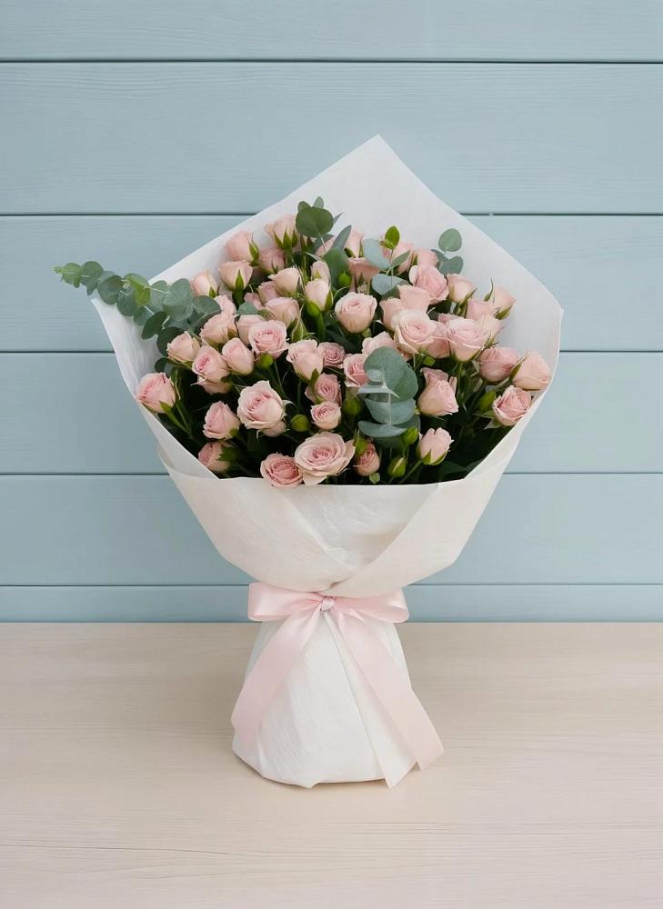 Букет цветов из: Розы в Рассвете Ростовской области