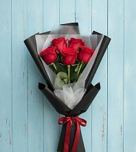 Букет цветов из:  Розы в Рассвете Ростовской области