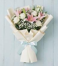 Букет цветов из:  Лилии #REPLACE_PRED# Рассвете Ростовской области