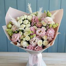 Букет цветов из:  Альстромерии и Розы #REPLACE_PRED# Рассвете Ростовской области